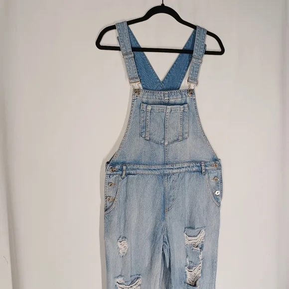 HONEY PUNCH Light Medium Wash Distressed Overall Jumpsuit Medium (RHOOC) - Picture 4 of 9